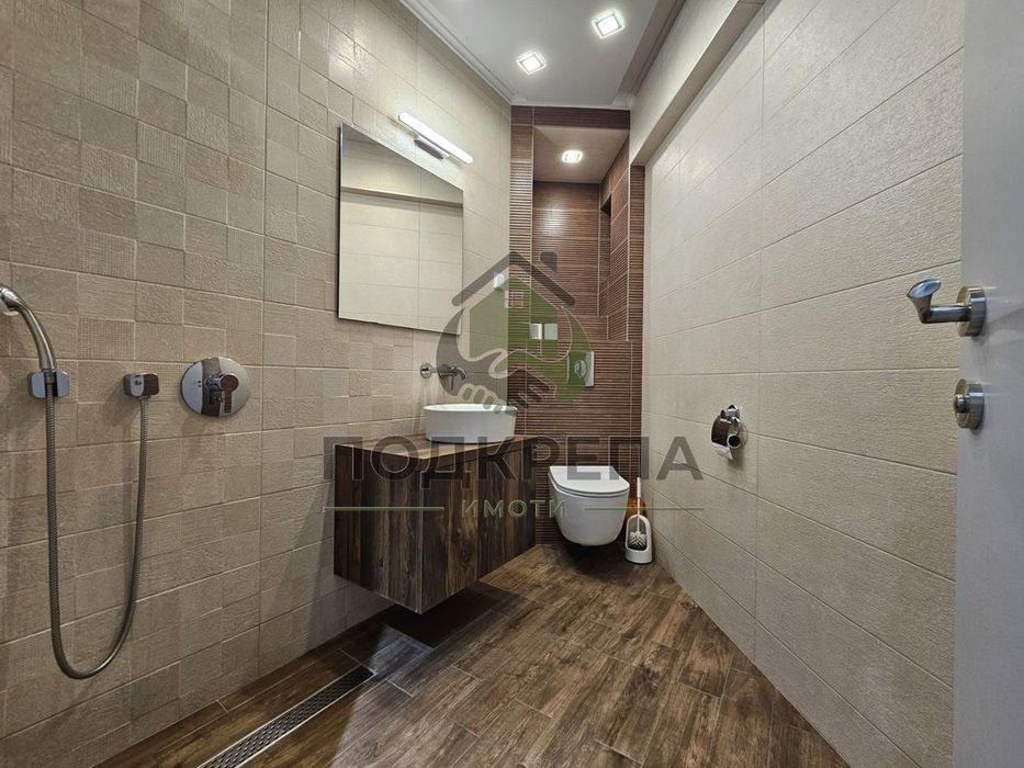 2-стаен в Пловдив-Младежки Хълм площ 70 цена 800