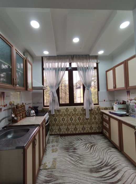 Срочно Сдаётся квартира массив ялонгач институт культура 4-комн 90м2