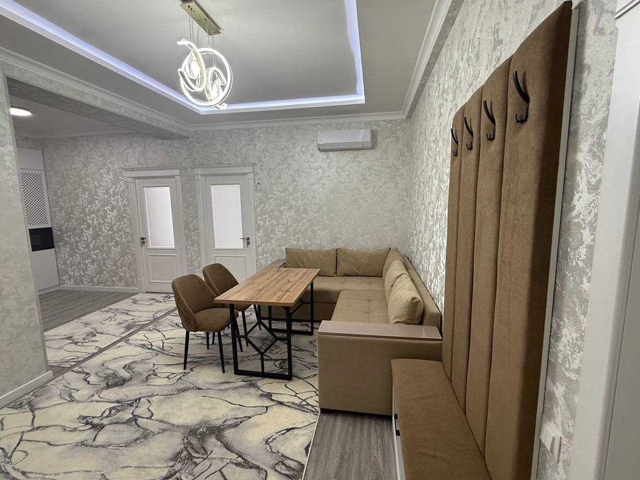 Чиланзар Метро! Срочно Сдаю кв-ру 2-ком. 4/9! 545*