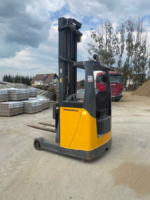 Stivuitor Jungheinrich electric