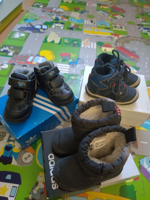 Много запазени боти и апрески Адидас ,Geox ...