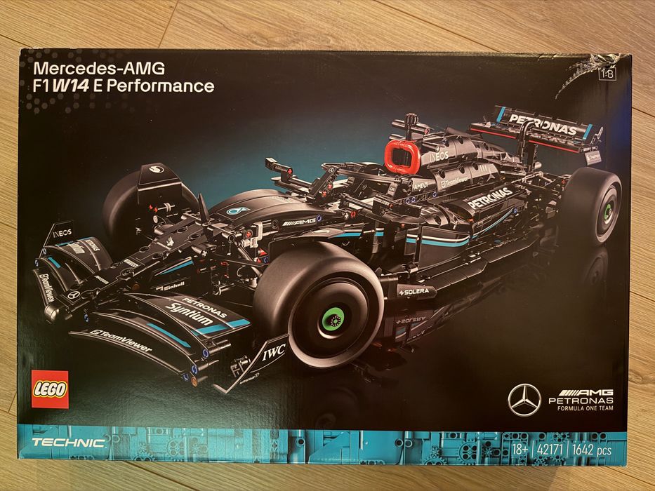Vand LEGO Technic 42171 – Mercedes-AMG F1 W14 E Performance NOU