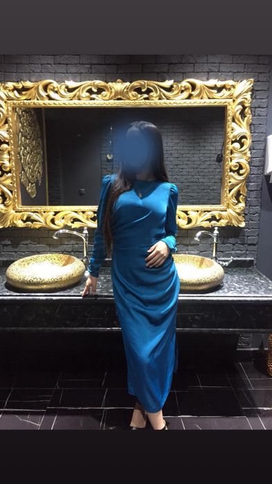 Продам платья разные!