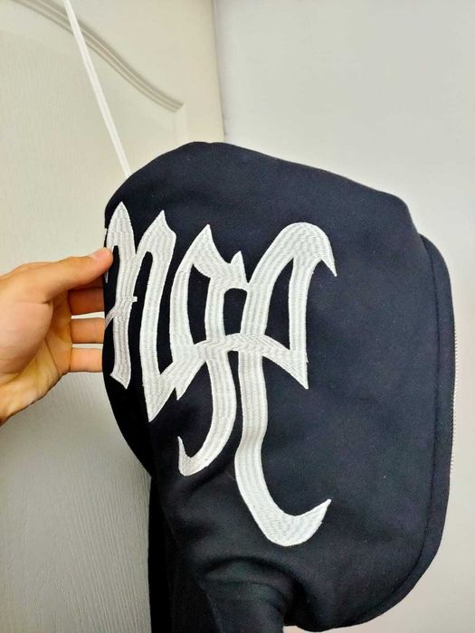 REVENGE Embroidery logo Full Zip Hoodie Black