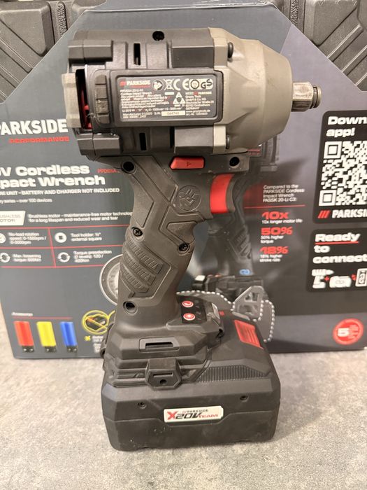 Ударен гайковерт 600 NM + Батерия 8ah Parkside Performance