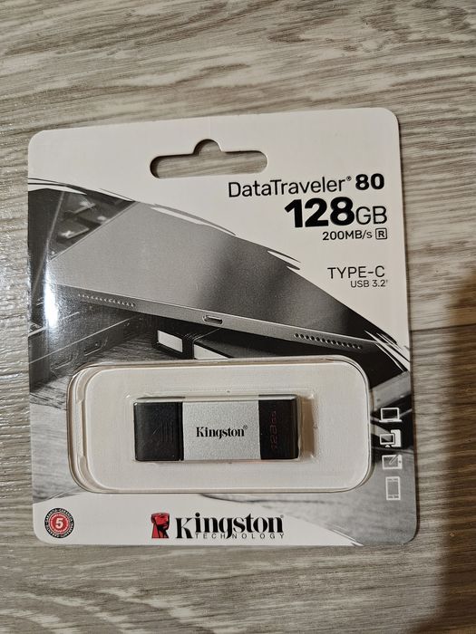 Memorie USB Kingston DT80 128GB USB 3.2 Black Grey