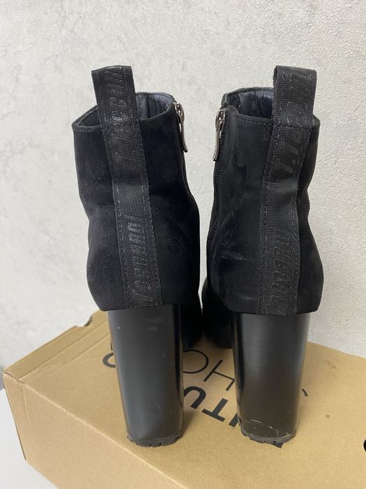 Продам ботильоны