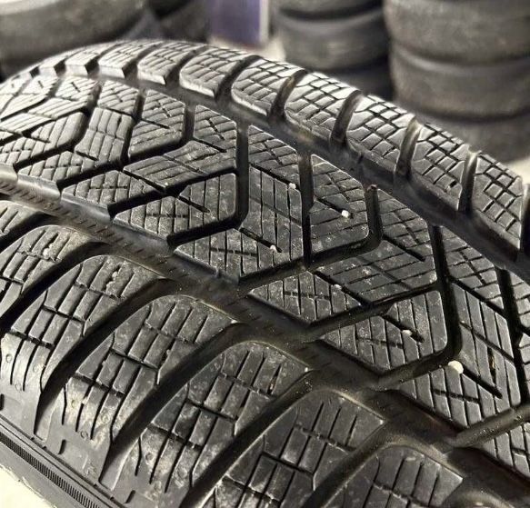 4Anvelope MS* Pirelli 215/65/17