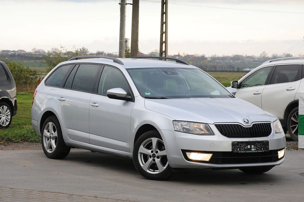 Skoda Octavia 2017 2.0TDi 150 CP E6 6 trepte Clima Navi Distronic ACC, recent adusa