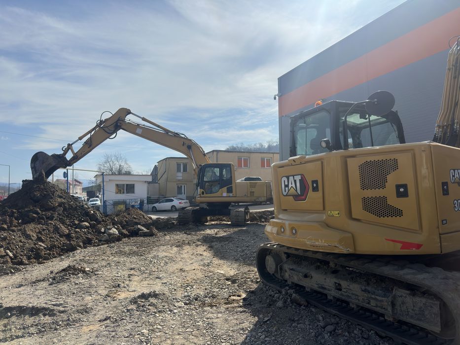 Excavator, trakker 8x4 , miniexcavator , camion basculabil
