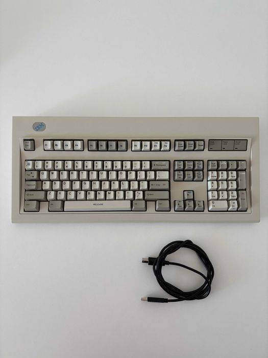 Tastatura IBM model M