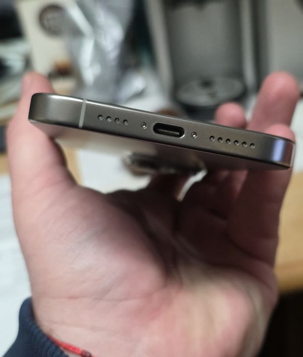 IPhone 16 Pro Max 256gb Natural Titan! Като нов! Гаранция!