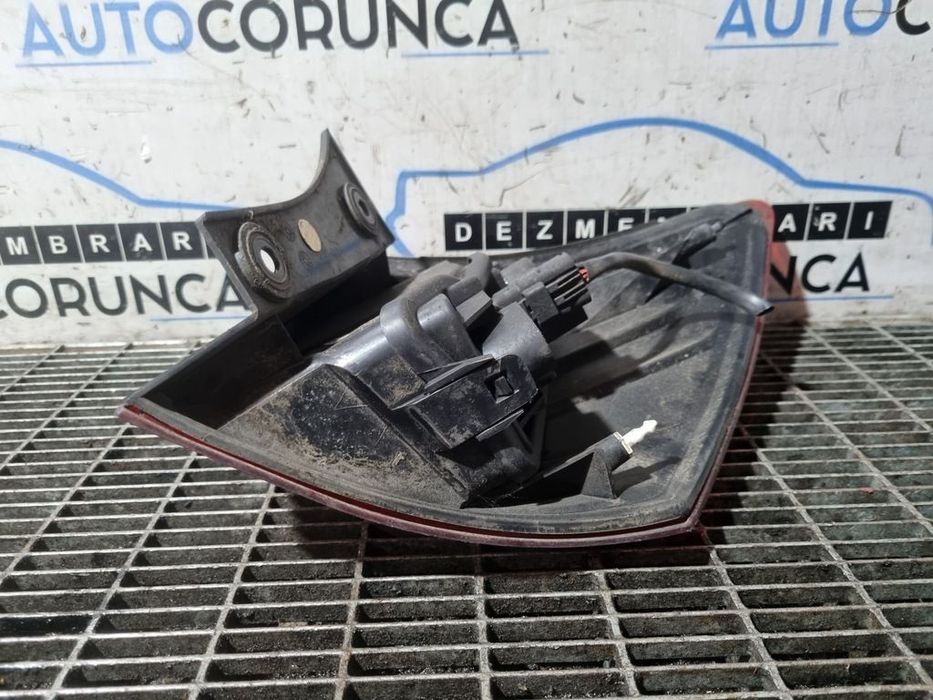 Stop Stanga Nissan Qashqai Facelift 2010 - 2013 SUV 4 Usi (1300) Bec clasic