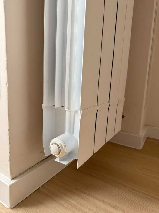 Алуминиев радиатор 2000cm 4 ребра/глидера