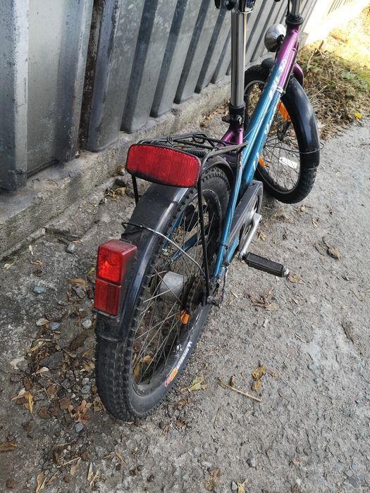 Bicicleta de vânzare