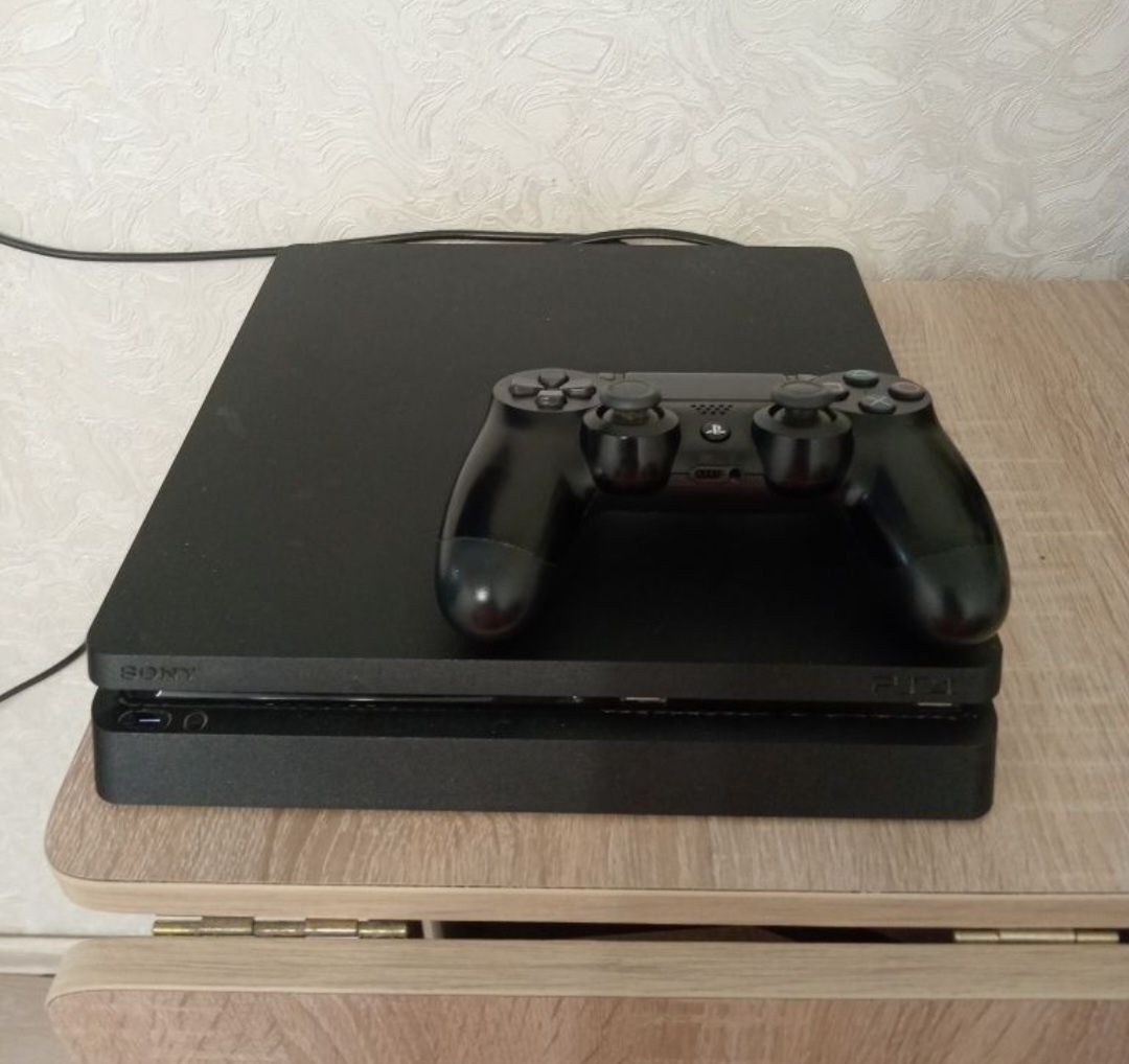 Ps4 продаётся рррр