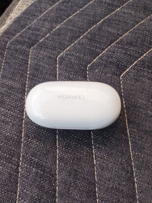 Продам bluetooth наушники