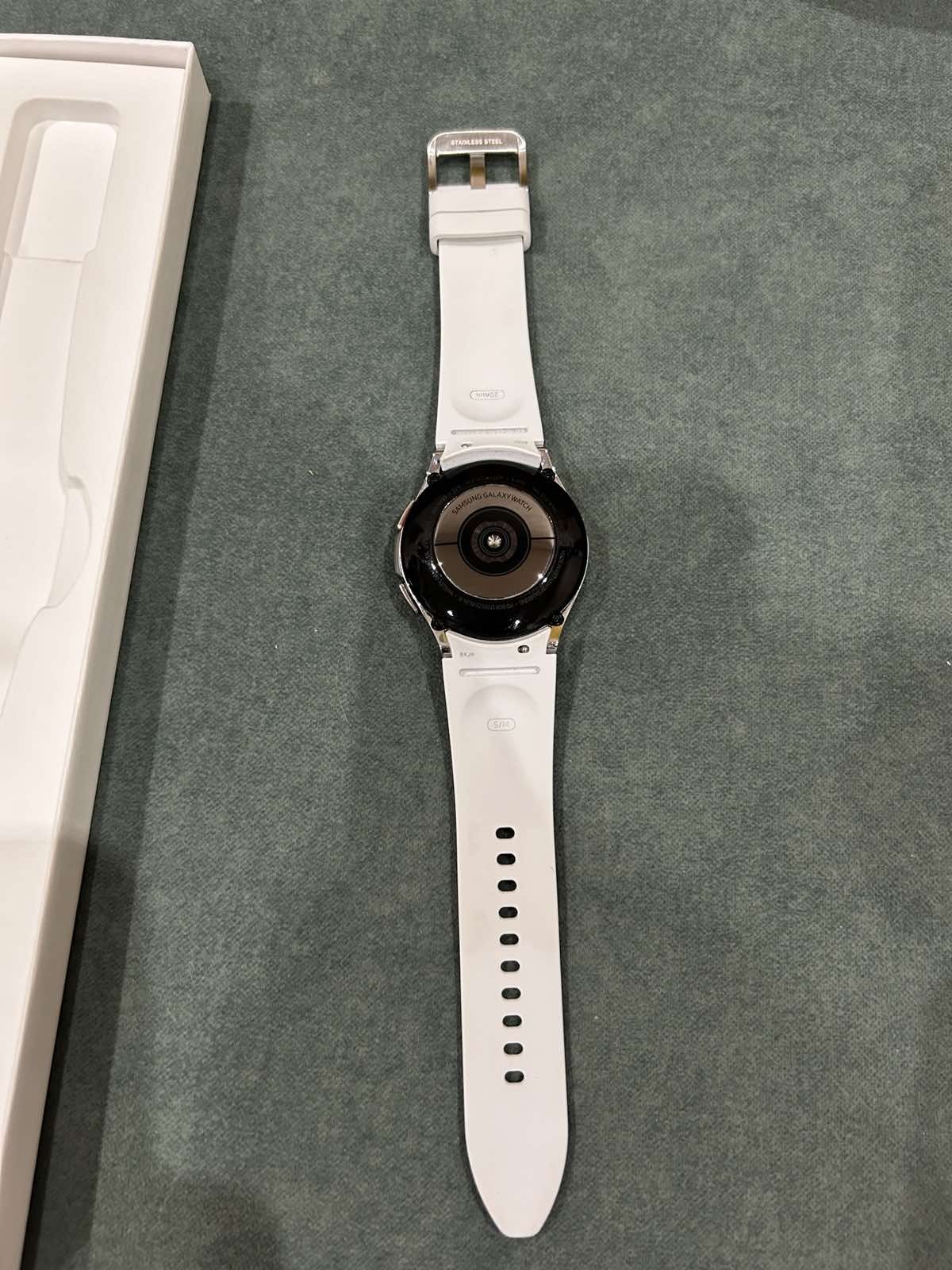 Samsung galaxy watch 4 classic