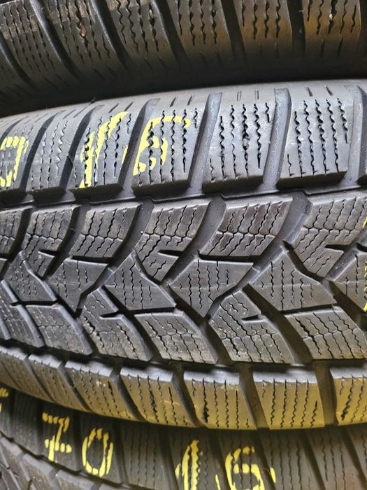 Anvelope 215/70R16