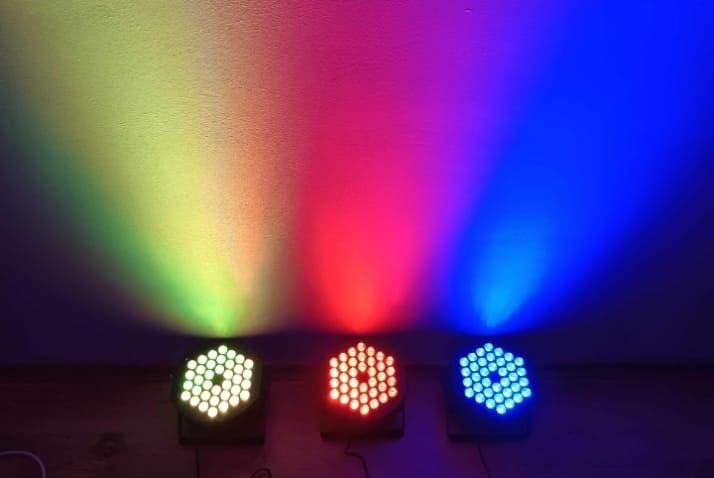 Proiector joc lumini led disco party club petrecere