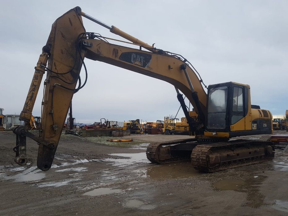 Excavator Caterpillar 325 D dezmembrez