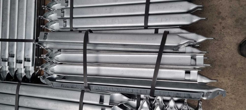 Montanti, distantiere metalice, pana mare, pentru cofraje