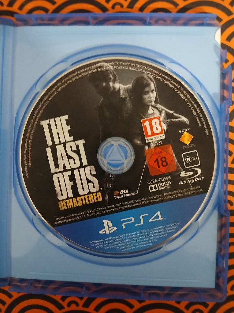 Vand 4 jocuri de ps4