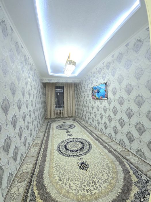 Продается 2 комнатная квартира площадью 72 кв.м. По улице Рудаки