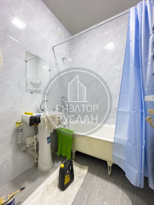 2/4/5 Буюк Ипак Йули 50м2 Максим Горький Бий