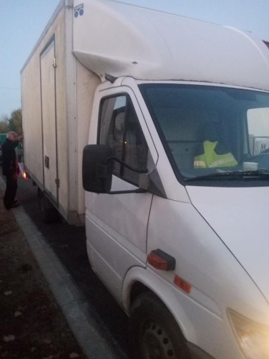 Продавам Мерцедес Спринтер