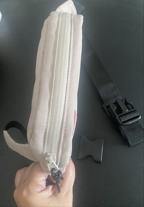 Borseta Zara controler Play Station