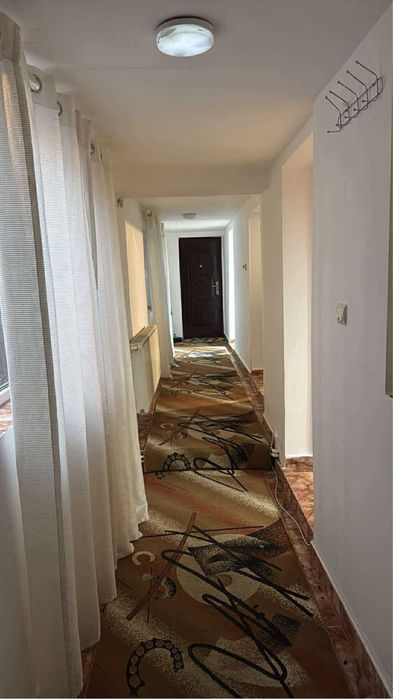 Inchiriez casa 450€