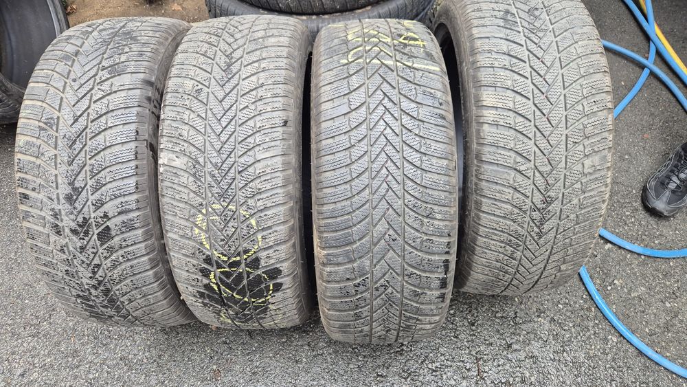 255 40 20 4бр зимни гуми бриджестон дот 21 5мм граифер