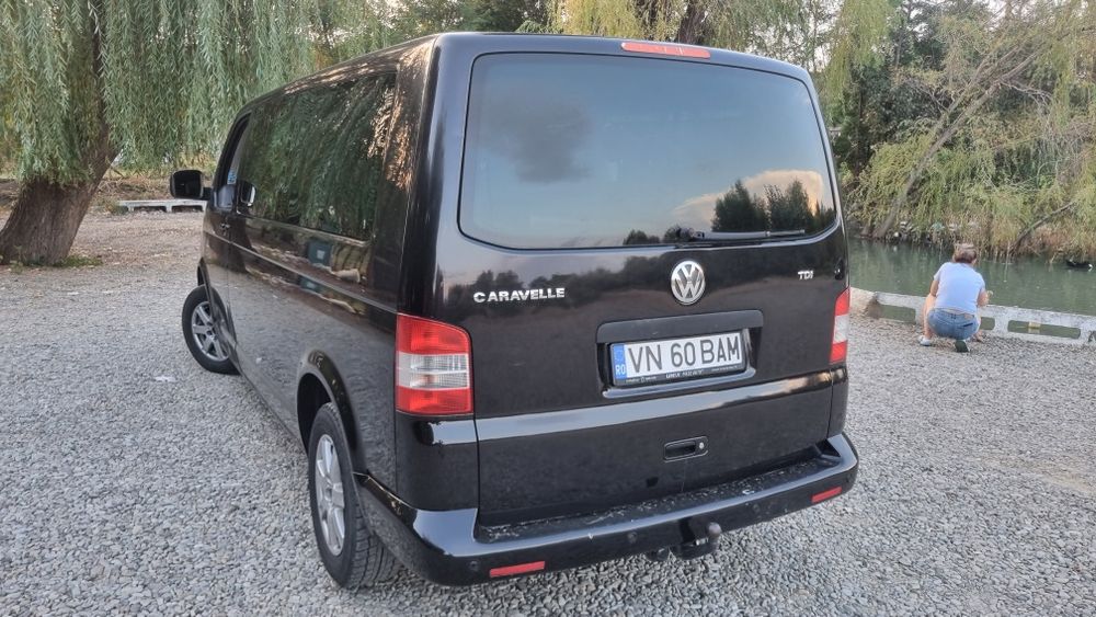 Vand/Schimb VW T5 Caravelle XXL 8+1 din 2009 motor 2.5D