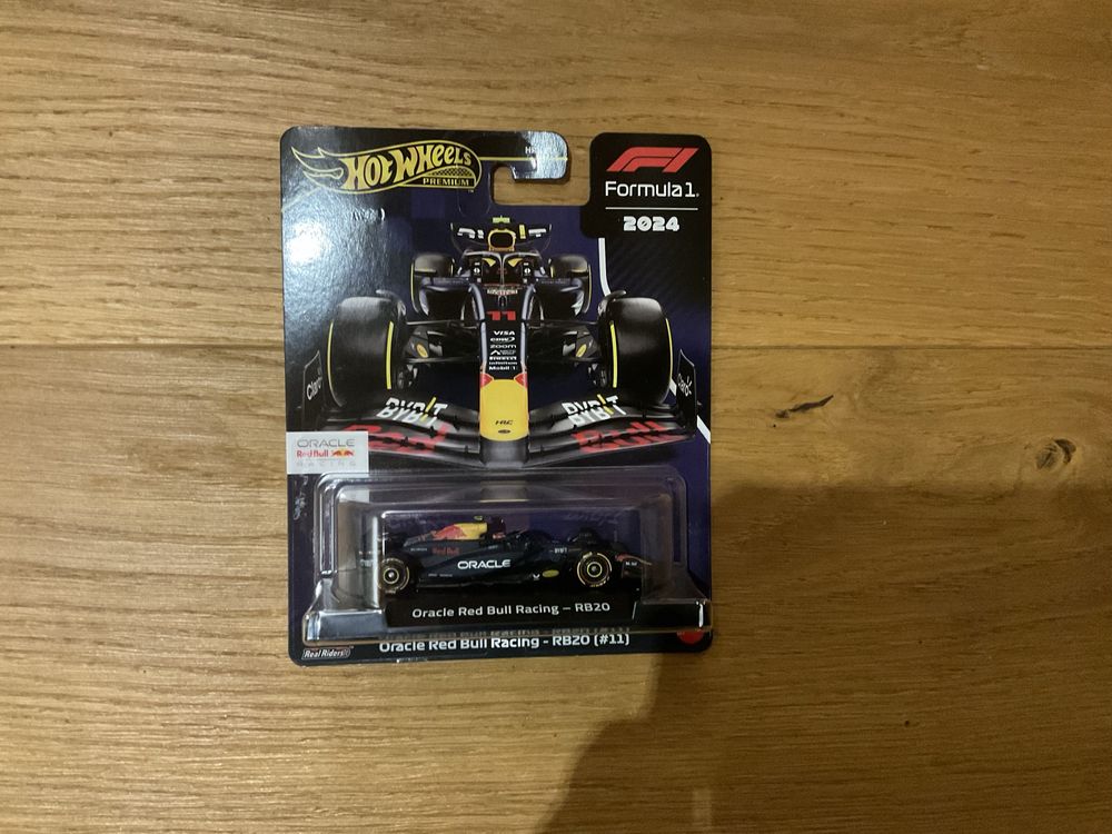 Hot Wheels PREMIUM Formula 1 Red Bull Racing