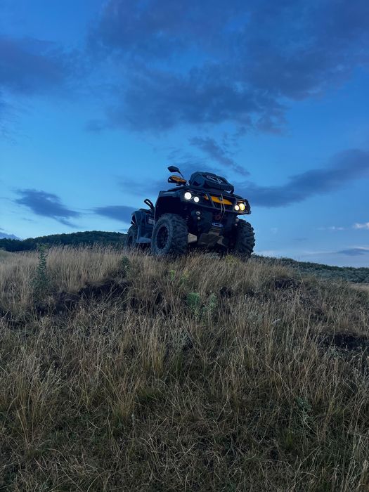 Can am outlander XT-P 1000