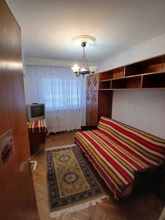 Apartament 3 camere, Craiovei, decomandat, Pitesti (proprietar)