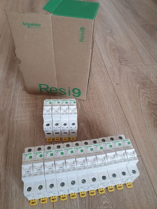 Автоматы Schneider Electric Resi 9