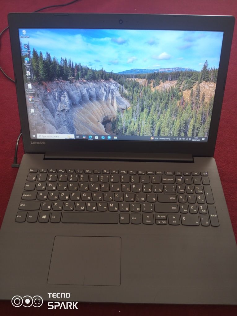 Lenovo 80XV Noutbook