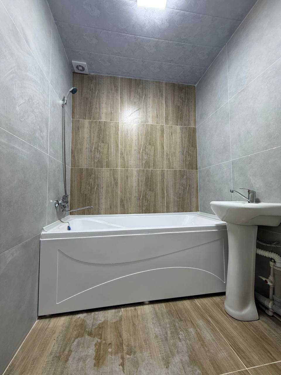 СРОЧНО !! Продается квартира в Яшнабаде 3/2/5 ( 78 кв/м ) Мас Панеллый