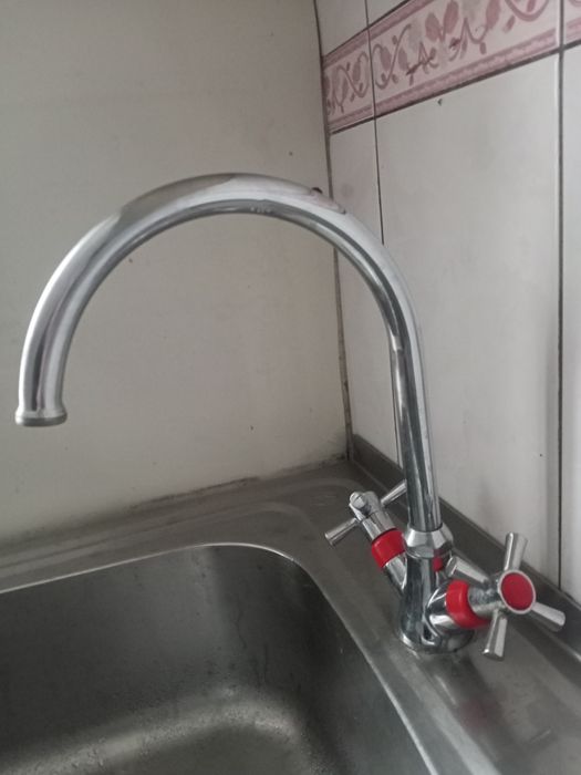 Simistitil VA rakvina sotiladi