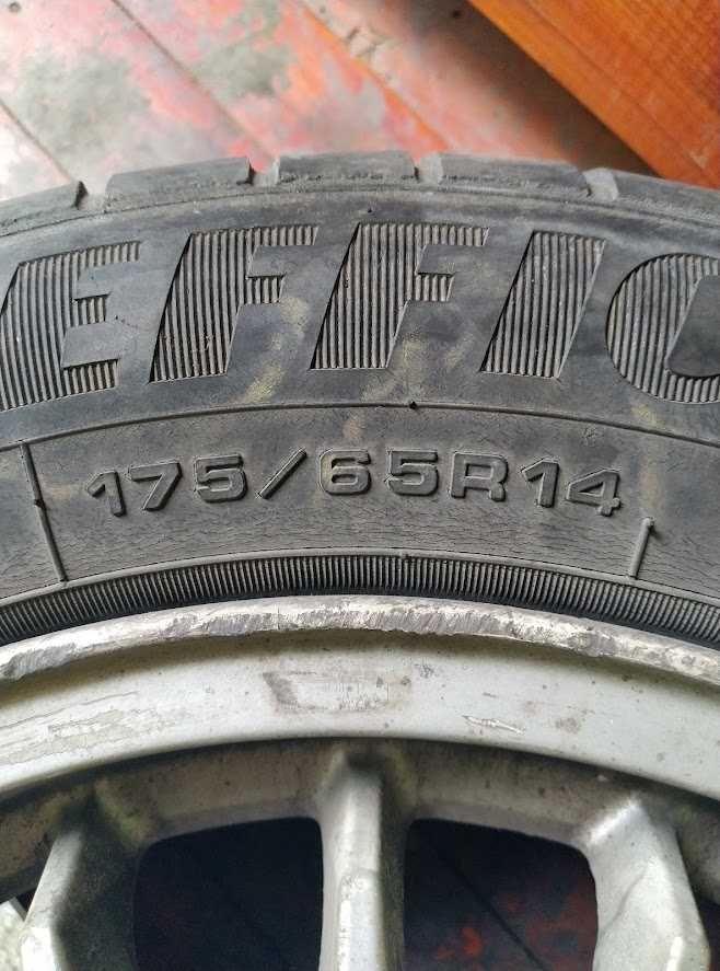 Алуминиеви джанти за BMW E30 6J14H2 с гуми 175/65R14