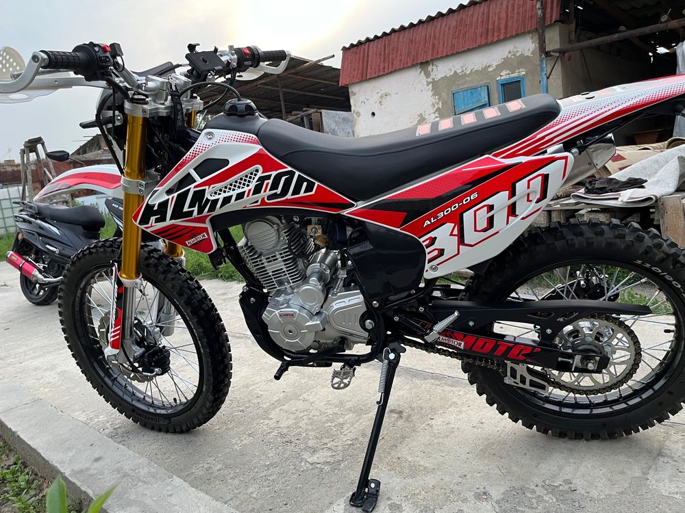 Продам Эндуро Almotor 06 300кубов