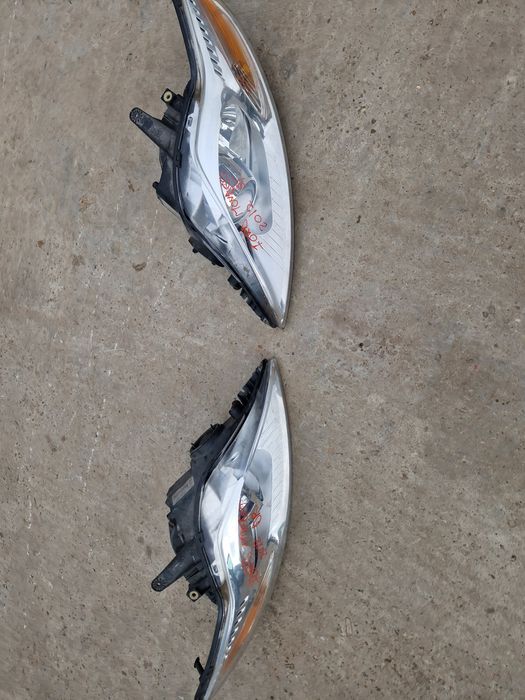 Faruri Ford Mondeo 2012