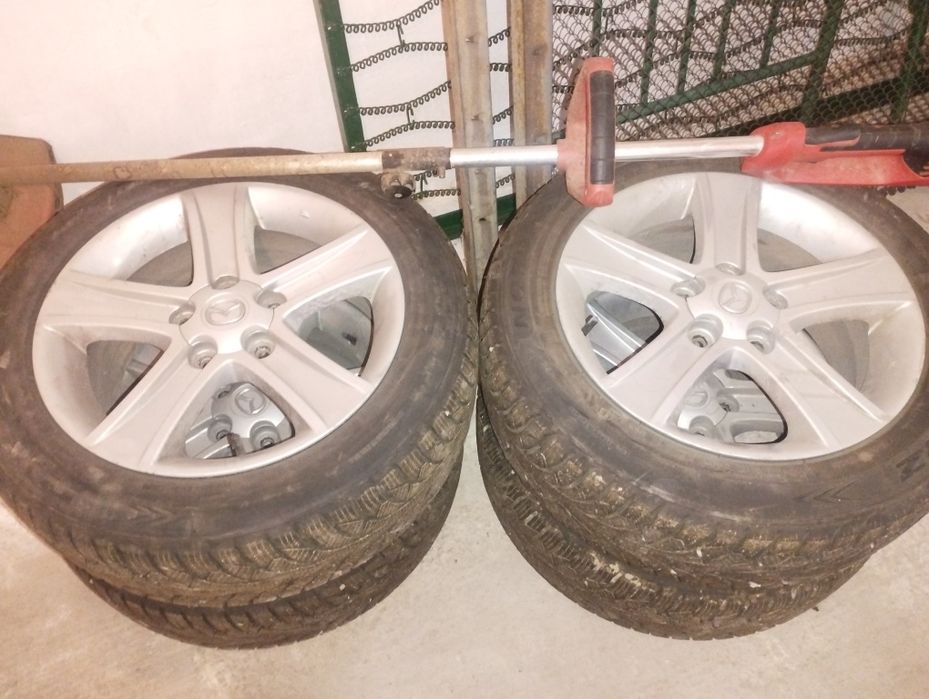 Шины с дискома б/у состояний хороший до этого ст  на мазде 6 205/55/16