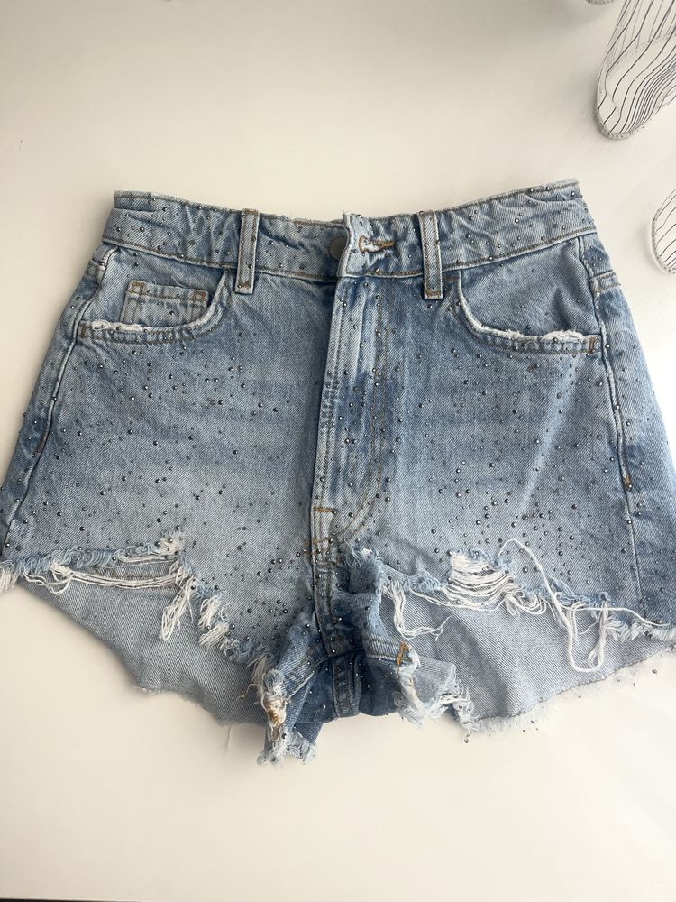 Къси гащи и поли Zara