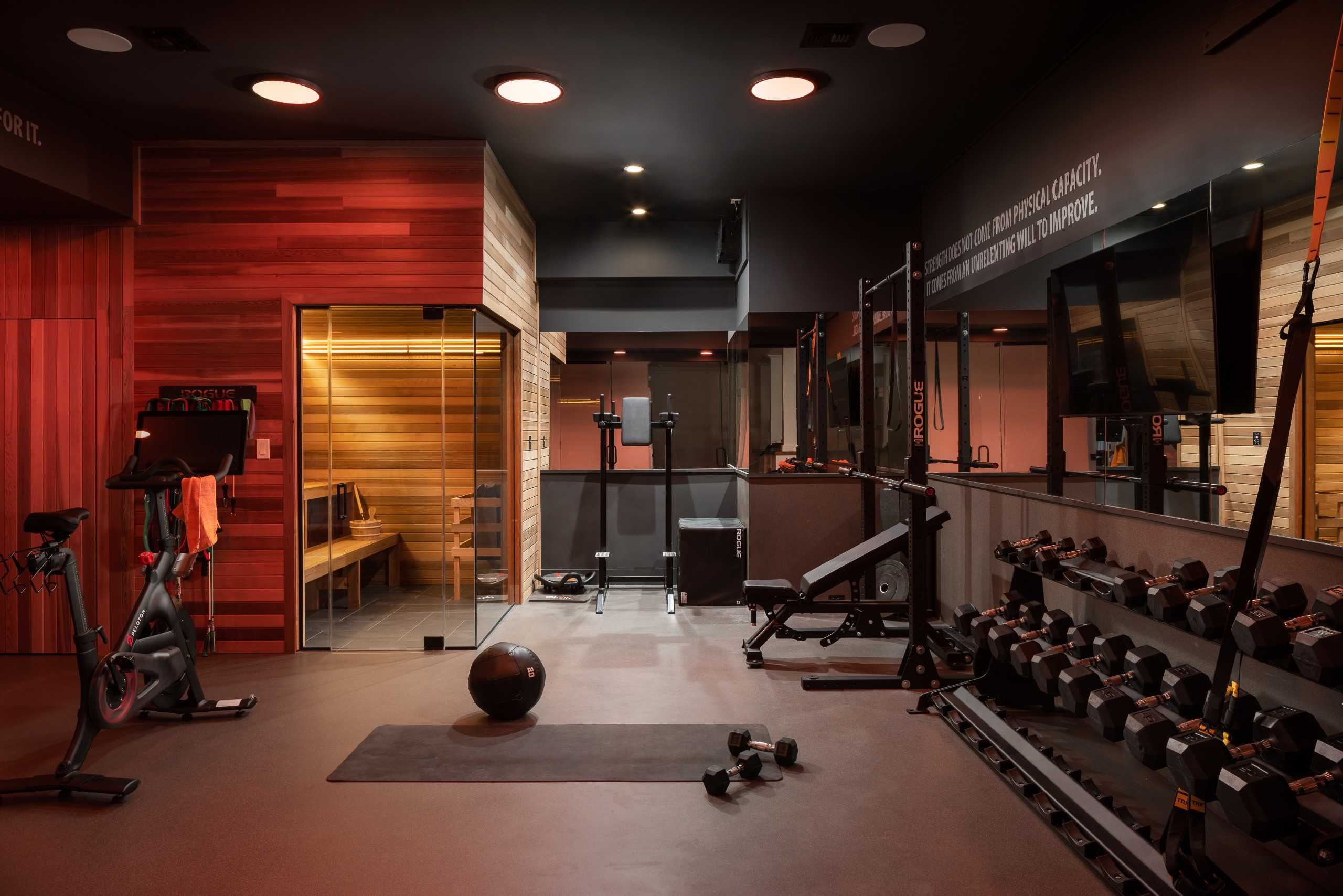 Фитнес зала, спортен център, студио за йога, търговско помещение, GYM