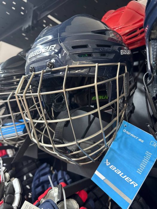 Хоккейная  Форма  Шлем хоккейный ССМ  BAUER от 125$