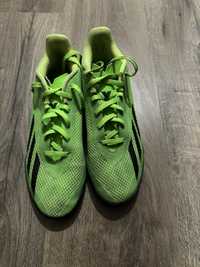 Футболни обувки адидас