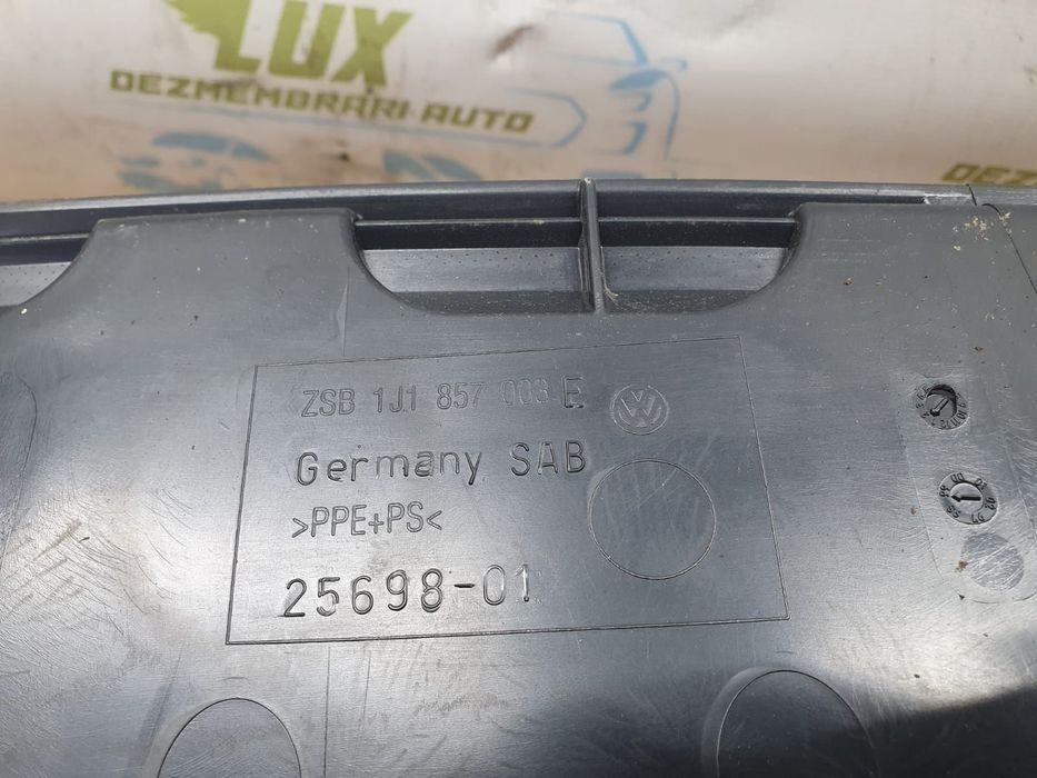 Plansa bord 1j1857003e Volkswagen VW Golf 4  [din 1997 pana  2006]